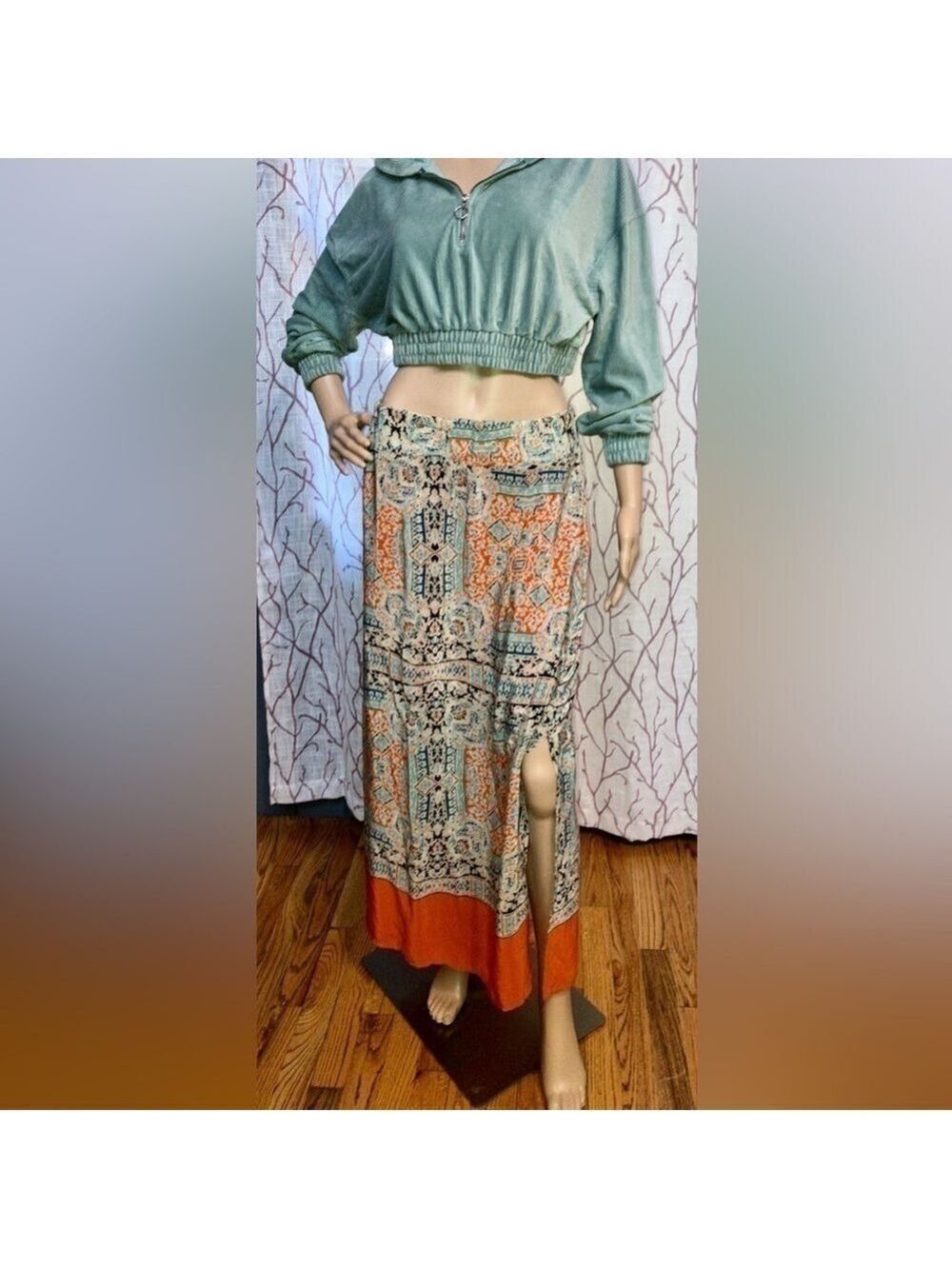 ANTHROPOLOGIE Vanessa Virginia Silk Beautifully Boho Maxi Skirt- SM, like new